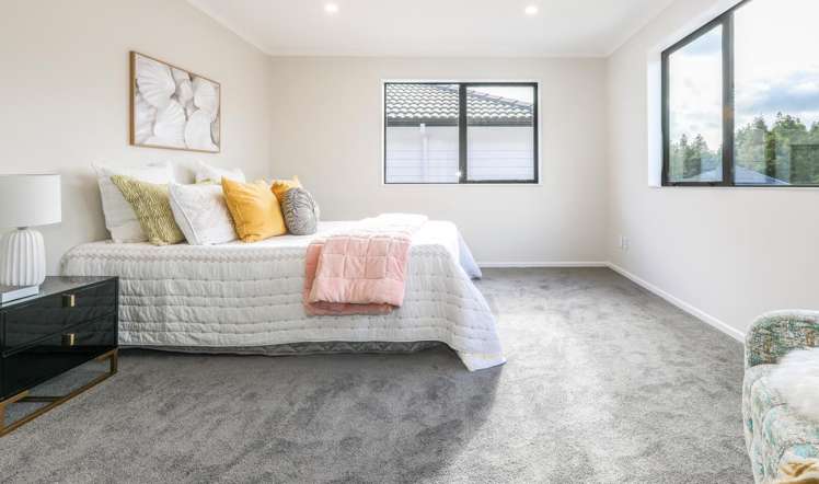 8 Tullymore Drive Flat Bush_15