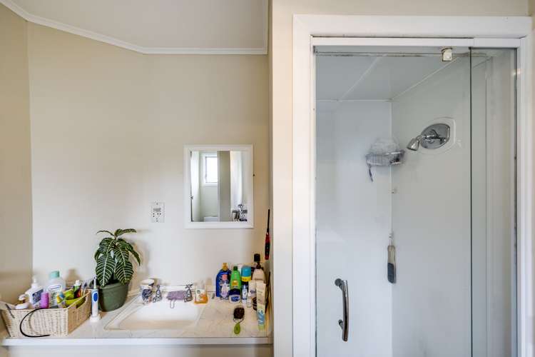 2/11 Hereford Place Tamatea_13