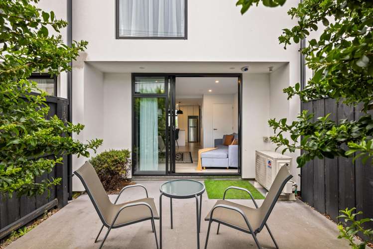 2/8 New Brighton Road Dallington_15