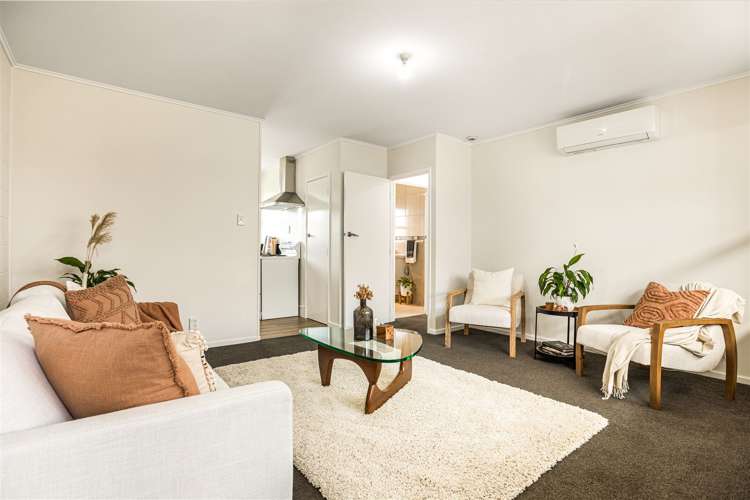 2/16 Dinglebank Road Mount Wellington_2