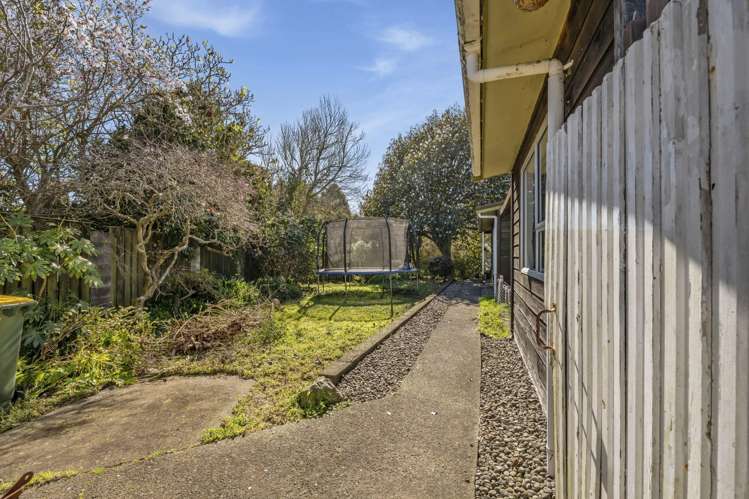 3 Armstrong Avenue_4