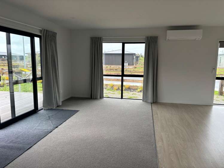 9 Paparoa Way 10113_2