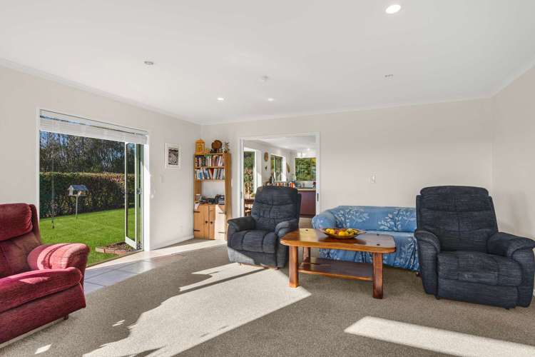 86 Totara View Road Wakefield_16