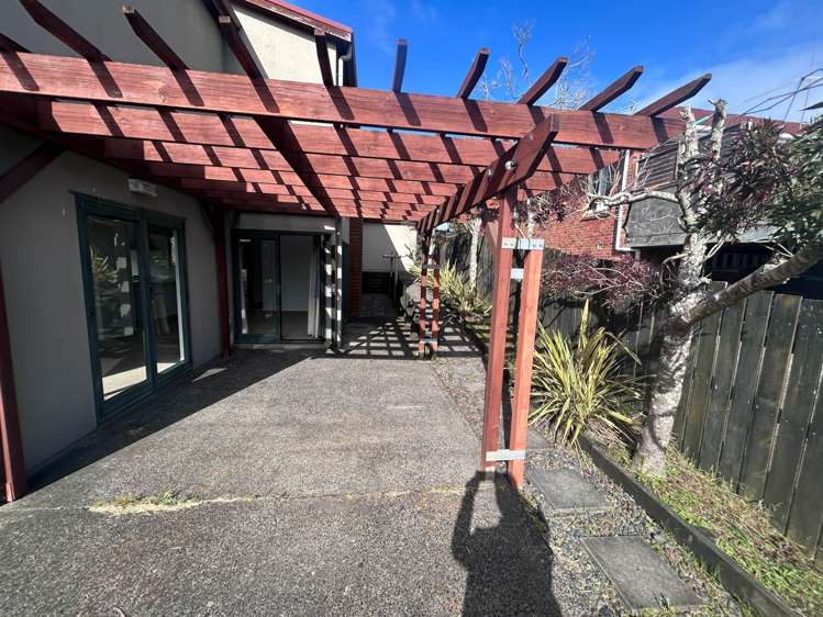 45 Onewa Road Northcote_8