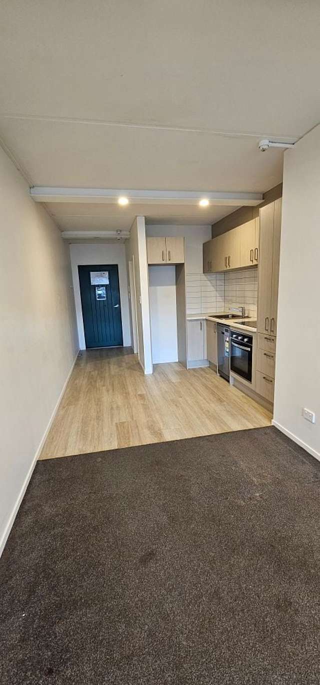 G05/9 East Street Papakura_1