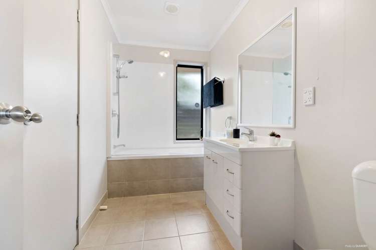 50a Salisbury Road Birkdale_11