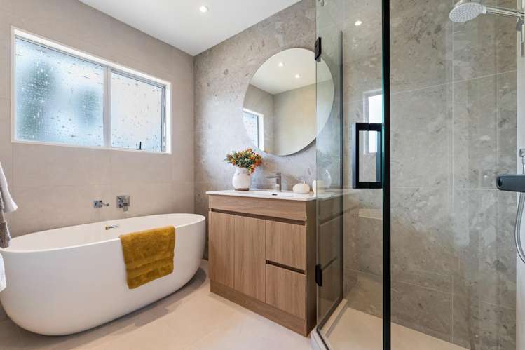 13 Helvetia Drive Browns Bay_9