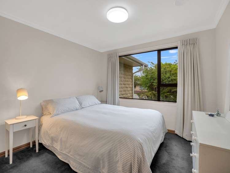 8 Parklane Place Weston_15