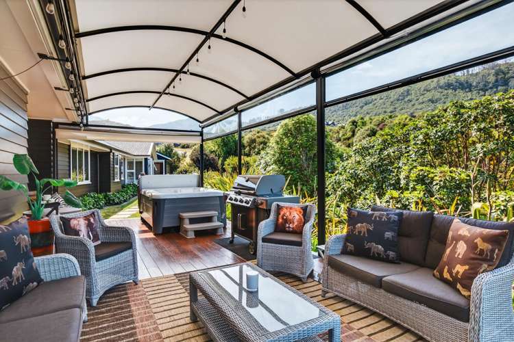 1 Peregrine Place Kinloch_14