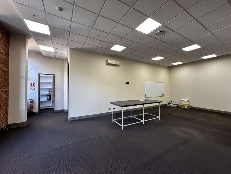 480 Moray Place Dunedin Central_15