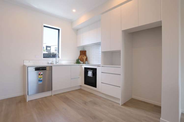 59 Cadness Street Northcote_4