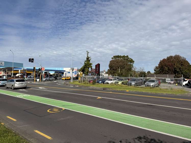 320 Lincoln Road Henderson_2