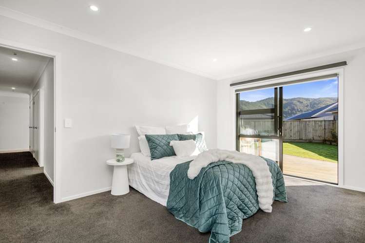 17 Jack Vaughan Grove Wainuiomata_9
