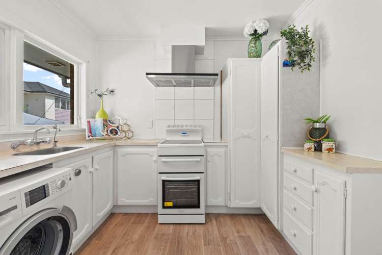 2/33 Dominion Street Takapuna_6