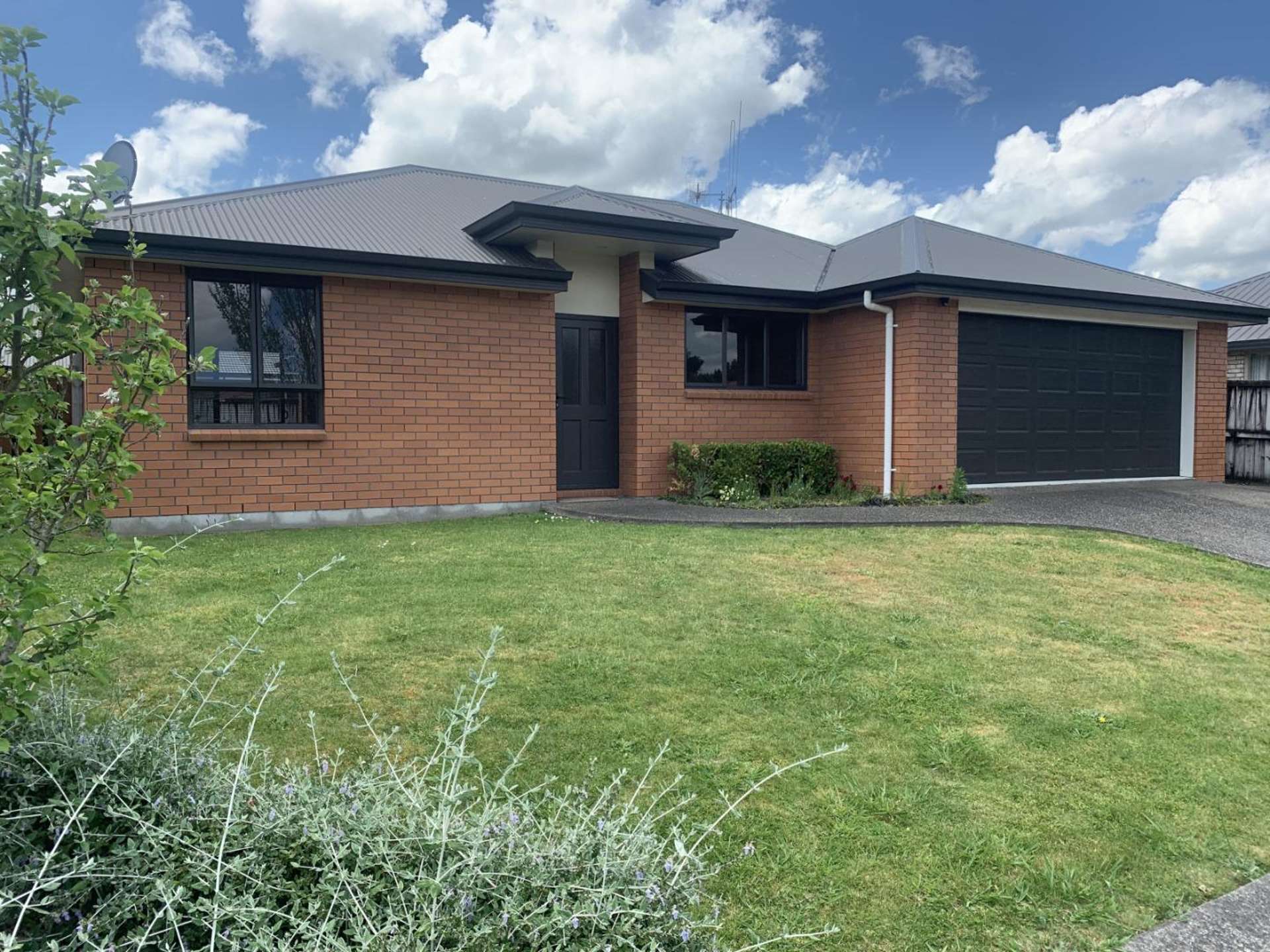 27 Mickelson Avenue Rototuna_0