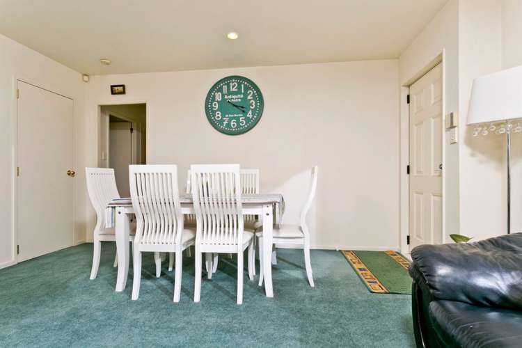 2/64 Seaview Road Glenfield_6