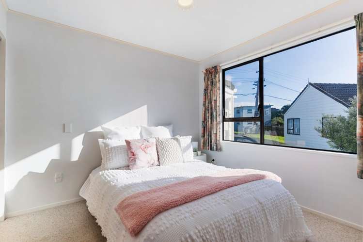 107 Beazley Avenue Paparangi_7