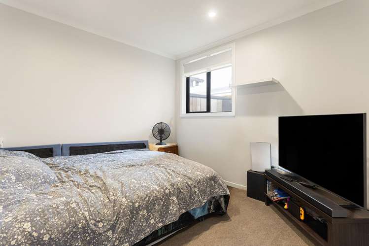 2/1 Paul Crescent Fairfield_6