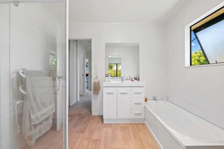 56 Unsworth Drive Unsworth Heights_9