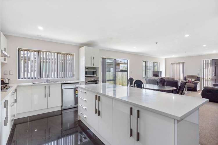 12 Yatterina Avenue Takanini_7