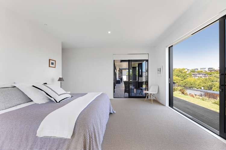 23 Golf View Close Fairhall_24
