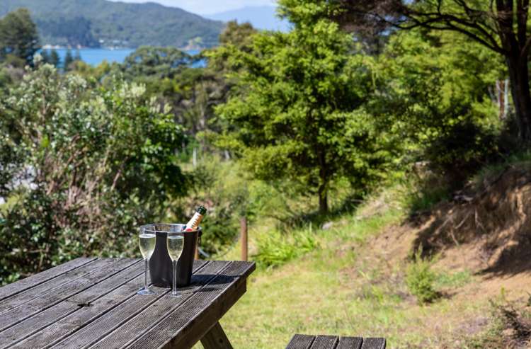 41 Medland Road Great Barrier Island_9