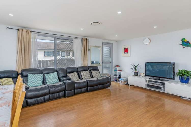 6 Bill Phillip Place Clendon Park_6