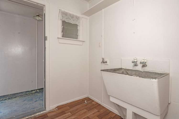 45 Park Road Patutahi_14