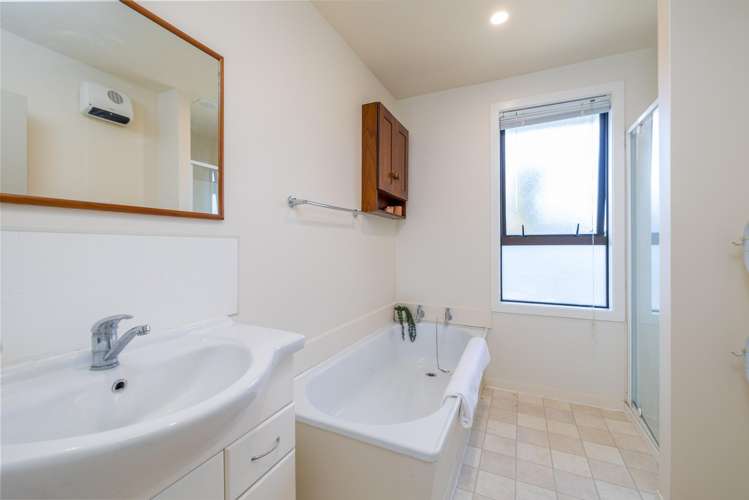 3 Gibson Drive Hornby_7