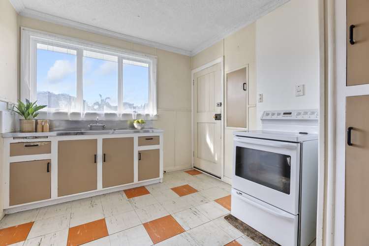 40 Blake Street Waitara_15