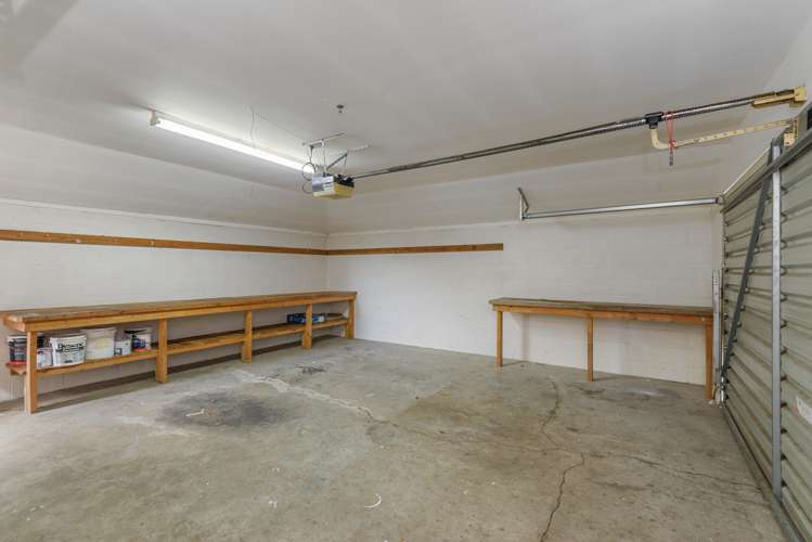 28 Allard Street Edgeware_14