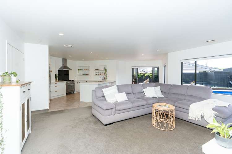 20 Merlin Close Huntington_12