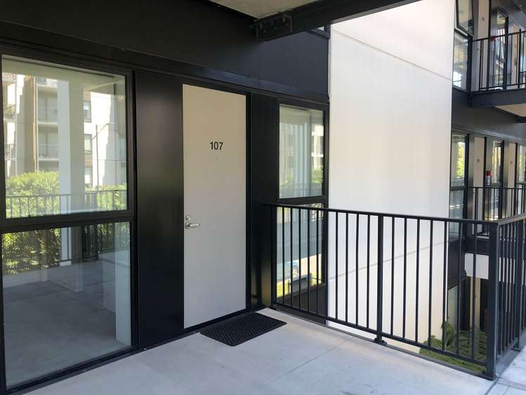 107/3 Bluegrey Avenue Stonefields_19