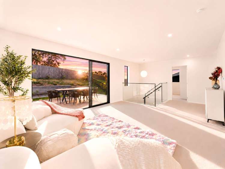242, 244 West Hoe Heights Orewa_8