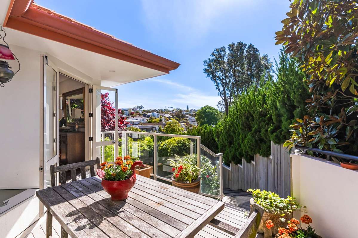 105C Tarawera Terrace_4