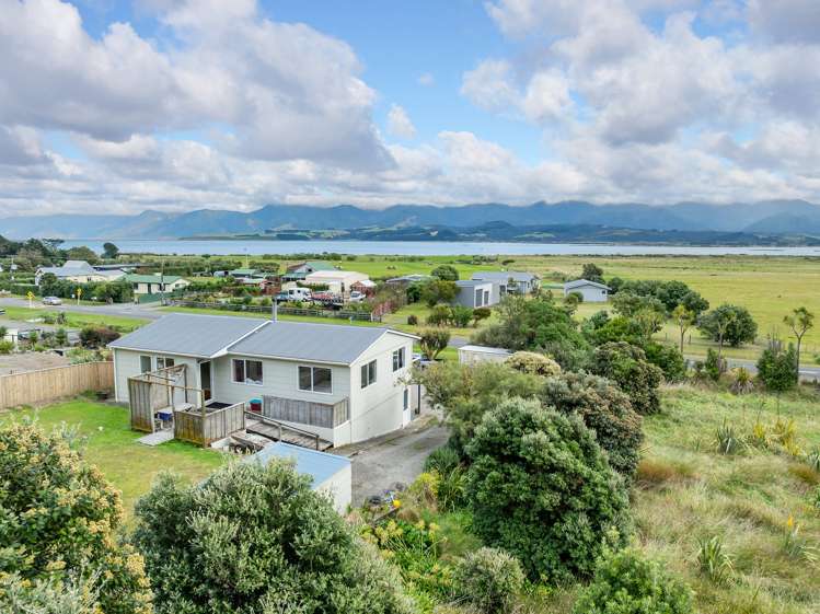 108 Lake Ferry Road Lake Ferry_21