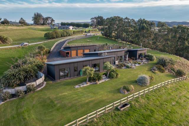 11 Liddells Road Taieri Mouth_2