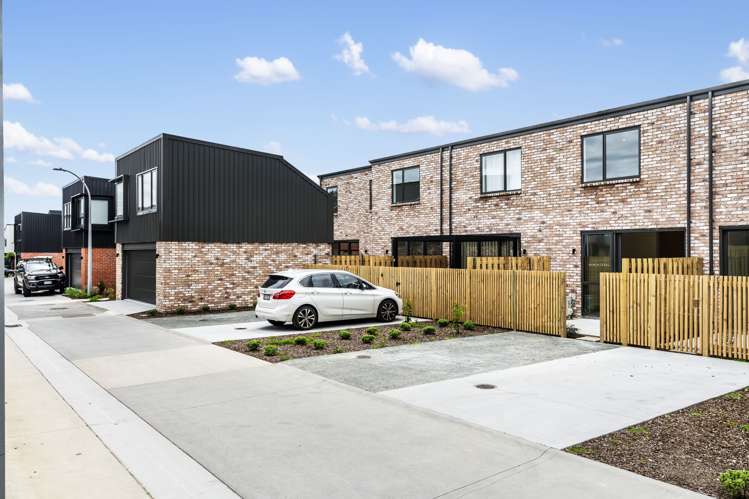 70 Tahuhu Road Mount Wellington_11