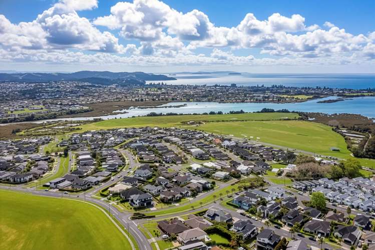 14 Copal Lane Millwater_39