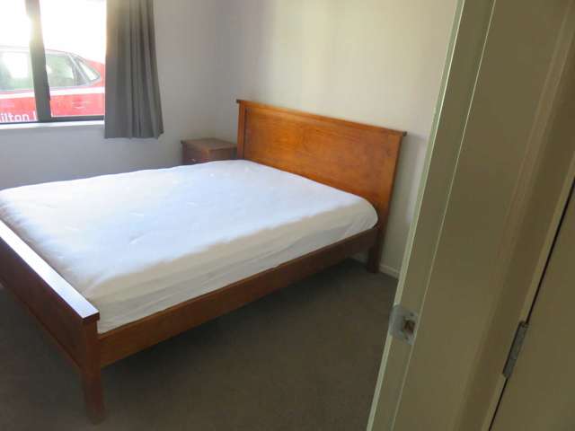 3/173 Knighton Road Hillcrest_4