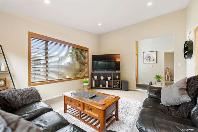 4 Soljans Place Flat Bush_10