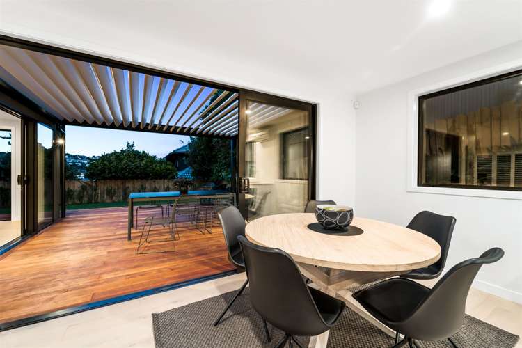 2/47 Rangitoto Terrace Milford_5