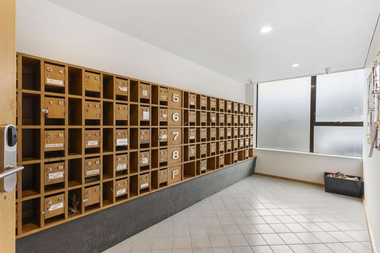 42/70 Hobson Street Thorndon_8