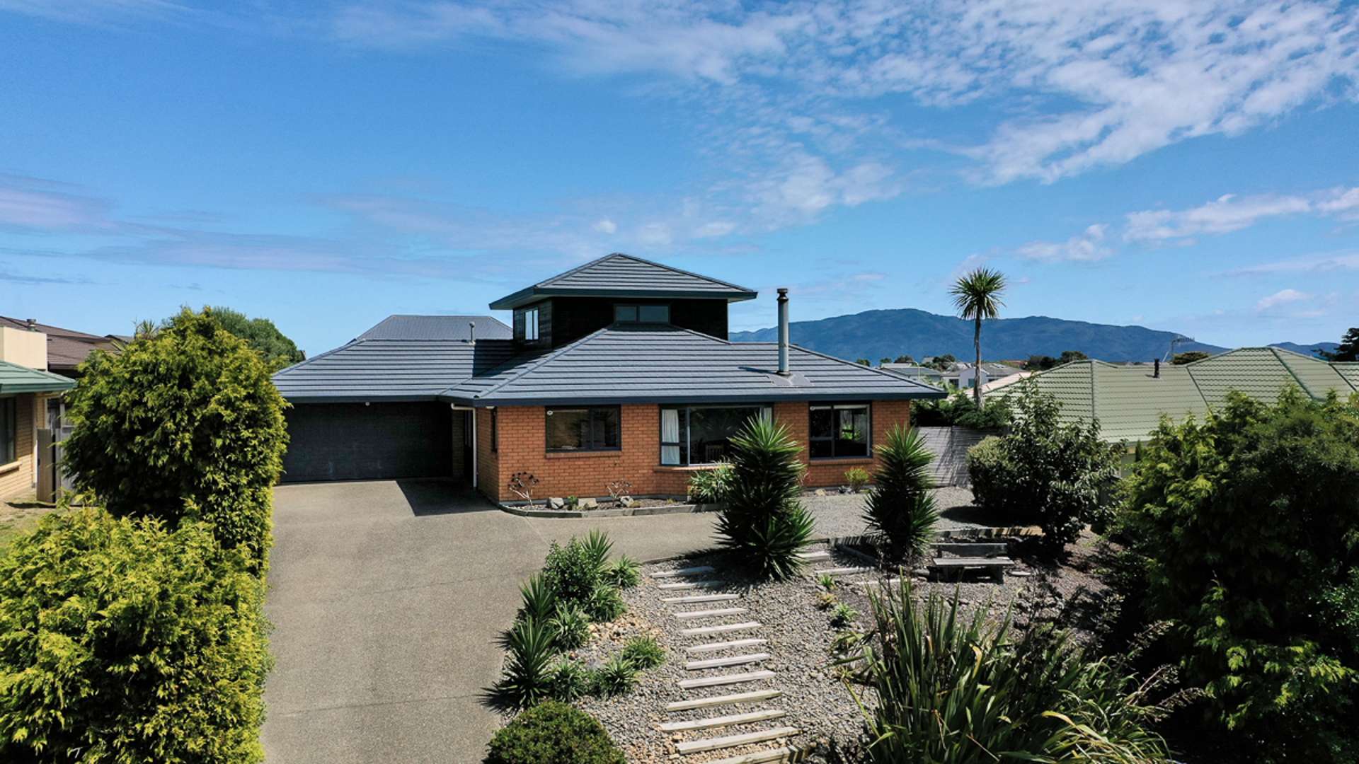 14 Barrett Drive Waikanae Beach_0