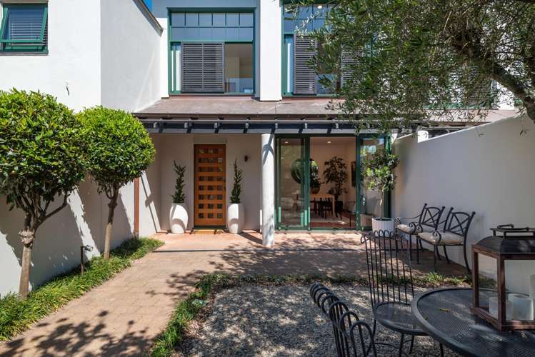 2/22 Killarney Street Takapuna_18