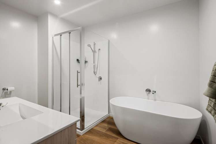 210/2 Onepu Road Kilbirnie_9