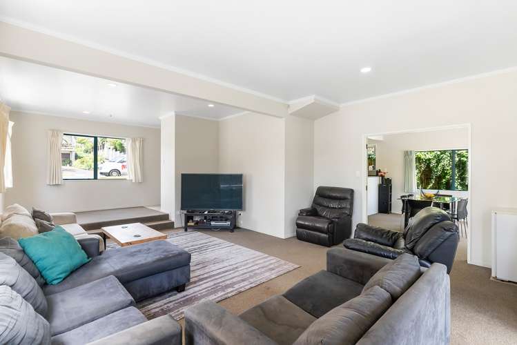 33b Dalwhinnie Parade Highland Park_5