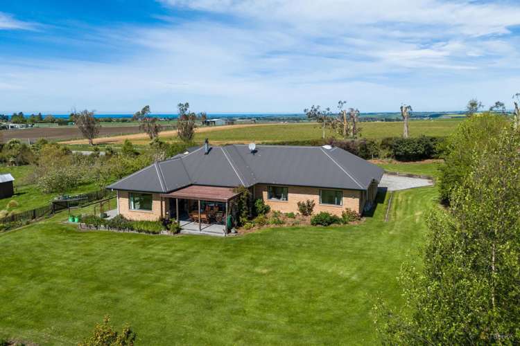 854 Fairview Road_0
