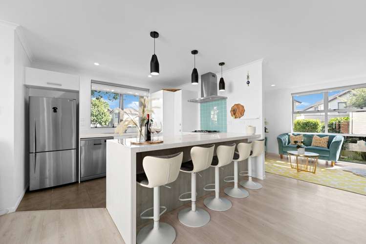 41 BRUCE PULMAN DRIVE Takanini_4