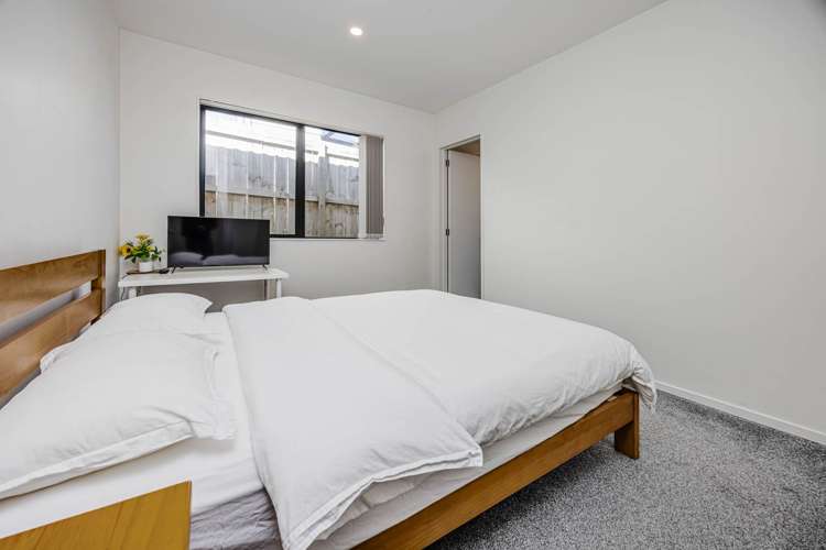 81 Thomas Road Flat Bush_14